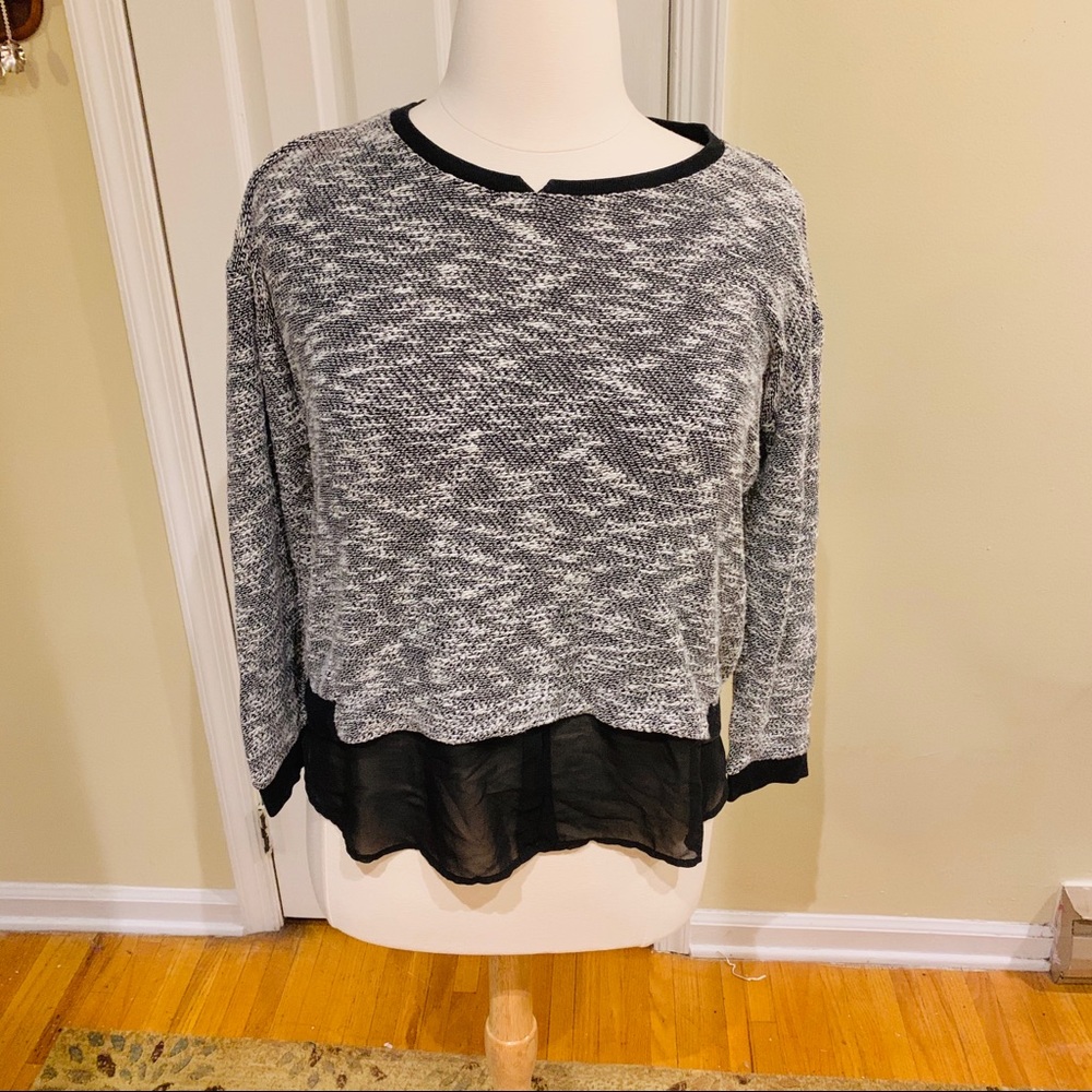 Sale 🌷 Vince Camuto Black White Sweater